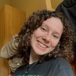 Meet your Posher, Samantha